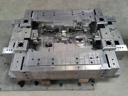 Cylinder Head Die